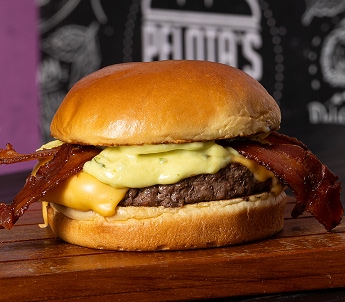 Foto do lanche X Bacon - Pelotas Burgers
